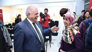 ONİKİŞUBAT BELEDİYESİ İLE GENÇLER KARİYER GÜNLERİ’NDE GELECEKLERİNİ PLANLIYOR