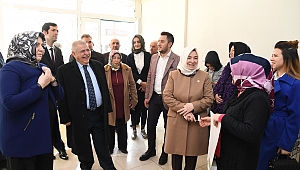 BAŞKAN HANEFİ MAHÇİÇEK, YENİ YIL ÖNCESİ ESNAFLARI ZİYARET ETTİ