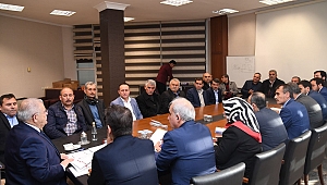 BAŞKAN MAHÇİÇEK, 2018 YILI ÇALIŞMA PROGRAMINI MUHTARLARLA DEĞERLENDİRDİ