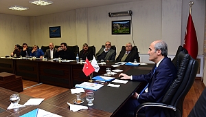 BAŞKAN OKAY, MAHALLE MUHTARLARIYLA 2017 YILINI DEĞERLENDİRDİ