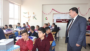 EKİNÖZÜ’NDE KALEM TUTAN ELLER ÜŞÜMÜYOR