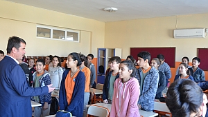 BAŞKAN OKUMUŞ; 'EN BÜYÜK EMEK GÖSTERECEĞİMİZ KİŞİ, SİZ DEĞERLİ ÖĞRENCİLERİMİZDİR.'