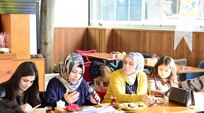 DULKADİROĞLU ÇİÇEK AÇIYOR