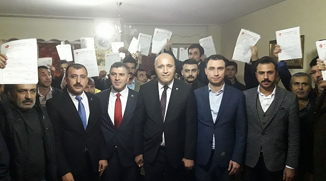 DULKADİROĞLU İLÇESİNDE ÇEŞİTLİ PARTİLERDEN İSTİFA EDEN 200 KİŞİ MHP'YE KATILDI