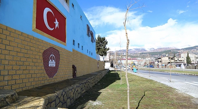 DULKADİROĞLU’NDAN BOŞ ALANLARA GÖRSEL ÇALIŞMALAR