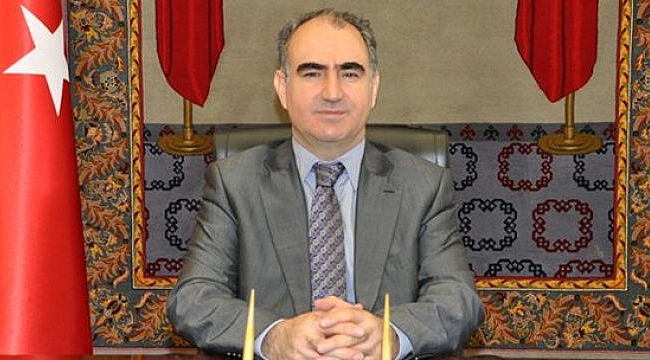 VALİ VAHDETTİN ÖZKAN’IN 10 OCAK ÇALIŞAN GAZETECİLER GÜNÜ MESAJI