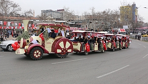 12 ŞUBAT KUTLAMALARINA PAZARCIK EKSPRES YİNE DAMGA VURDU