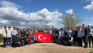 SÜTÇÜ İMAMIN TORUNLARI KAHRAMANMARAŞ AK GENÇLİK’TEN ASKERİMİZE TAM DESTEK