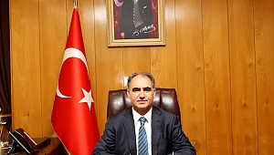 VALİ ÖZKAN’IN KAHRAMANMARAŞ’A İSTİKLAL MADALYASI VERİLİŞİNİN 93. YIL DÖNÜMÜNÜ MESAJI