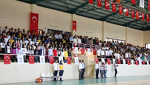 19 MAYIS PAZARCIK'TA ÇOŞKUYLA KUTLANDI.