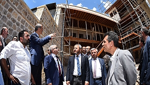 BAŞKAN OKAY, MAHALLE TEMSİLCİLERİYLE BİR ARAYA GELDİ