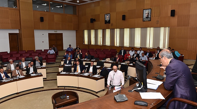 DULKADİROĞLU BELEDİYESİ MAYIS AYI MECLİS TOPLANTISI YAPILDI