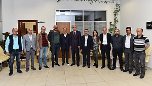 GAZETECİLERDEN BAŞKAN OKAY’A ZİYARET