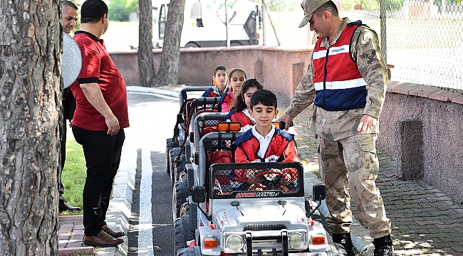 GELECEĞİN SÜRÜCÜLERİNE TRAFİK EĞİTİMİ
