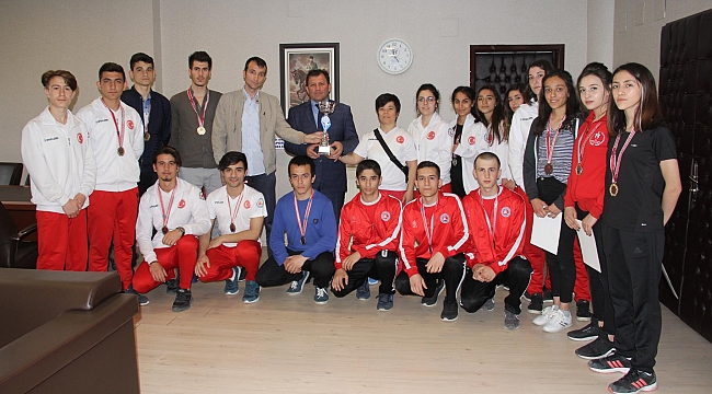 KAHRAMANMARAŞ WUSHU TAKIMI DOĞU İLLERİ ŞAMPİYONU