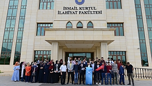 KSÜ’de Fransa'daki Kur'an-ı Kerim Tartışmalarına Tepki İçin Basın Açıklaması Gerçekleştirildi