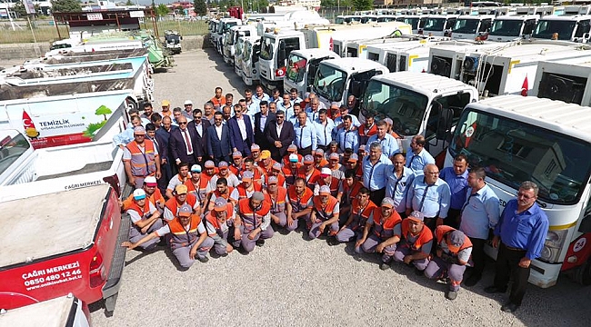 ONİKİŞUBAT BELEDİYESİ RAMAZAN AYI ÖNCESİ TEMİZLİK ÇALIŞMALARINI TAMAMLADI