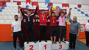 KÜÇÜK MİNİKLER 11-12.23 YAŞ GÜREŞ TÜRKİYE ŞAMPİYONASI SERBEST STİL GRUP MÜSABAKALARI İLİMİZDE GERÇEKLEŞTİRİLDİ.