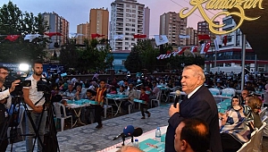 Ramazan’da Gönüllere Taht Kurdu