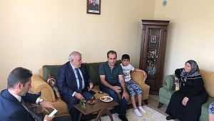 Başkan Mahçiçek Şehit Ailelerini Ziyaret Etti