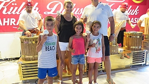 DONDURMA TIRI KKTC’DE GÖNÜLLERİ FETHETTİ
