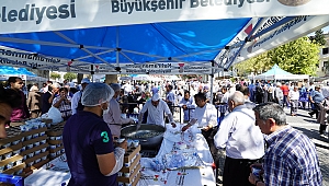 AHİLİK HAFTASI PİLAVI DAĞITILDI