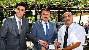 BAŞKAN ERKOÇ, YILIN ‘BELEDİYE BAŞKANI’ SEÇİLDİ