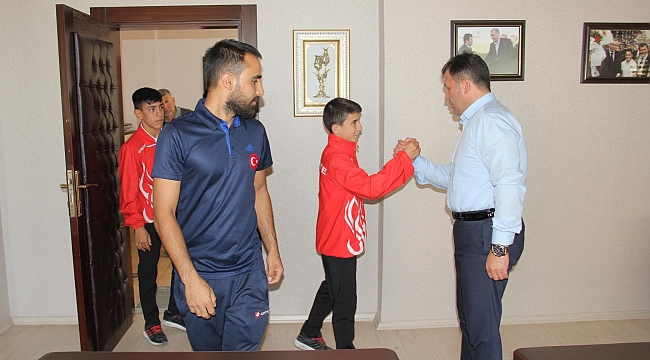 GÖKSUN SEM’Lİ MİNİK PEHLİVANLARDAN BÜYÜK BAŞARI