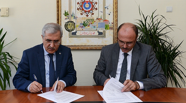 2023 HEDEFİNE DOĞRU GİRİŞİMCİ ŞEHİR KAHRAMANMARAŞ İÇİN KSÜ-İŞKUR İŞBİRLİĞİYLE GİRİŞİMCİLİK EĞİTİMLERİ VERİLECEK
