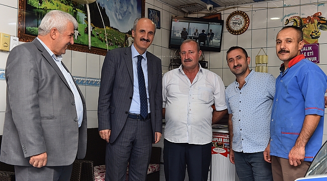BAŞKAN OKAY, ESNAFLA BİR ARAYA GELDİ