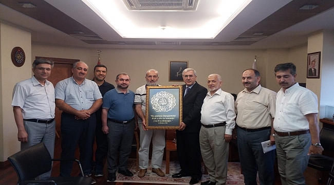 MERDAN VE LİDER GENÇLİK DERNEKLERİ REKTÖR CAN’I ZİYARET ETTİ