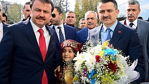 BAKAN PAKDEMİRLİ’DEN BÜYÜKŞEHİR’E ZİYARET
