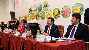 BAKAN PAKDEMİRLİ’DEN YEDİKUYULAR’A ÖVGÜ
