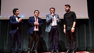 YENİDEN DİRİLİŞE BİR TUTKUM VAR