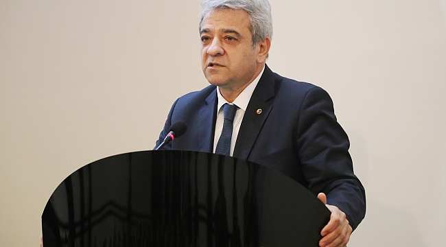 İSTANBUL SANAYİ ODASI YÖNETİMİ KMTSO MECLİSİ’NİN KONUĞU OLDU