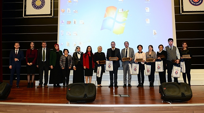 ÜNİVERSİTEMİZDE “YAŞLANAN İNSAN VE TOPLUM” KONULU PANEL DÜZENLENDİ