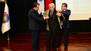 YAVUZ BÜLENT BAKİLER KSÜ’DE İSTİKLAL ŞAİRİ MEHMET AKİF’İ ANLATTI