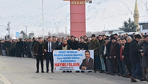 Elbistan'da sahaya çıkan Gürbüz'e büyük ilgi