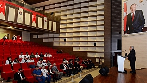 TIP FAKÜLTESİ ARAŞTIRMA VE UYGULAMA HASTANESİNE SON TEKNOLOJİ BEYİN CERRAHİ MİKROSKOBU KAZANDIRILDI