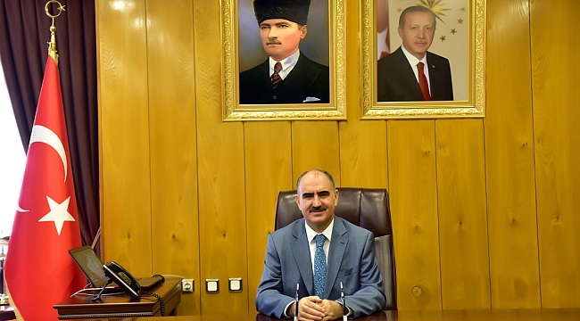 VALİ VAHDETTİN ÖZKAN’IN 10 OCAK ÇALIŞAN GAZETECİLER GÜNÜ MESAJI