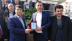 BAŞKAN BİBER VE KÜPELİ: