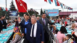 GÖNÜL BELEDİYECİLİĞİNE ÖRNEK BAŞKAN
