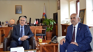 REKTÖR CAN, KAHRAMANMARAŞ MİLLETVEKİLİ KILIÇ’I REKTÖRLÜK MAKAMINDA AĞIRLADI