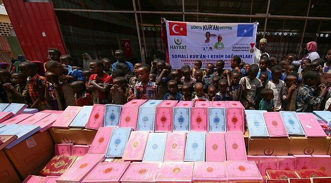 BÜYÜKŞEHİR’DEN SOMALİ’YE 20 BİN KUR’AN