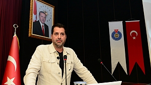 DÜNYACA ÜNLÜ TASARIMCI ŞAFAK ÇAK KSÜ’DE SÖYLEŞİ GERÇEKLEŞTİRDİ