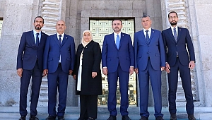 İSTİKLAL ÜNİVERSİTESİ, VİZYON PLANLAMA TOPLANTISI YAPILDI.