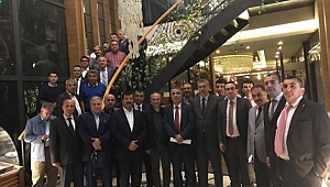 KAHRAMANMARAŞLI BÜROKRAT VE ESNAFLAR ANKARA’DA İFTARDA BULUŞTU