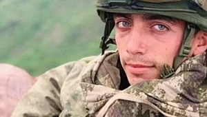 ŞEHİT TAŞHAN'IN CENAZESİ ÖĞLE NAMAZI SONRASI FATİH SULTAN MEHMET HAN CAMİİNDEN KALDIRILACAK.