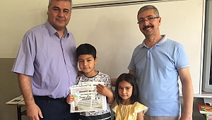 CAHİT ZARİFOĞLU İ.Ö.O KARNE SEVİNCİ YAŞANDI