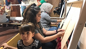 KÜLTÜREL MİRASI GELECEK NESİLLERE İLMEK İLMEK NAKŞEDİYOR